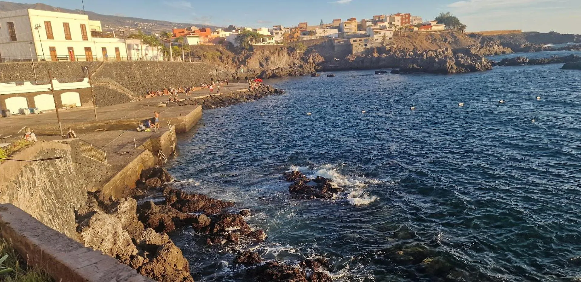 Amazing Two Rooms In Alcala Next To The Beach España